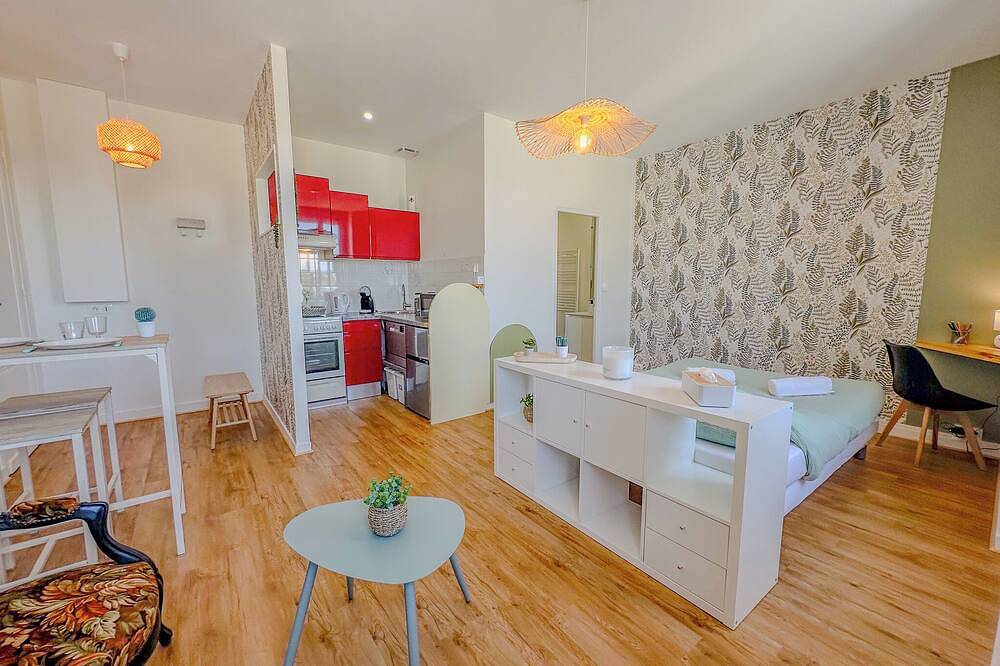 Apartamento entero, Studio Cosy - Bath & Netflix - Ideal couple in Pauillac, Parque natural regional del Médoc