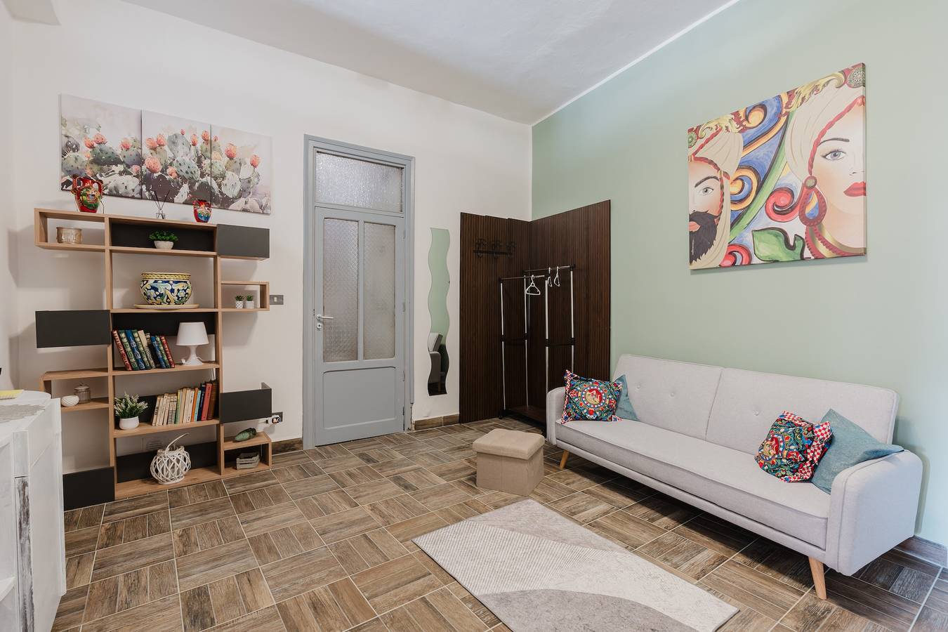 Appartamento intero, Appartamento 'Montereale Holiday House' con Wi-Fi, Aria Condizionata e Sauna su richiesta in Monreale, Provincia di Palermo