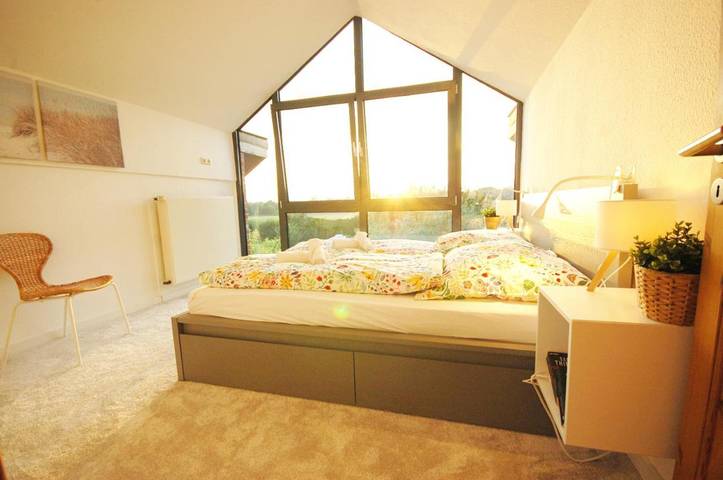Ferienhaus für 6 Personen, mit Balkon und Terrasse sowie Garten und Ausblick