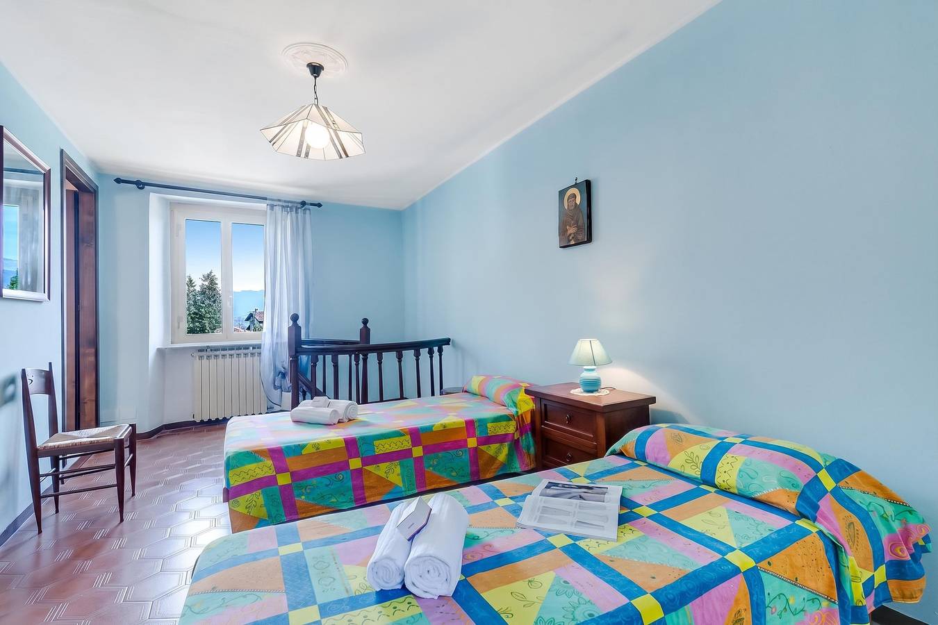 Ganze Wohnung, Old Pella: 100m to Lake Orta, Terrace and Views in Pella, Comune di Pella