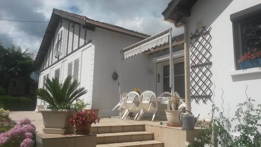 Chambre d’hôte pour 2 personnes, avec Terrasse et Jardin