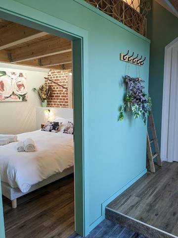 Gîte pour 3 personnes, avec vue ainsi que terrasse et piscine à Lautenbach