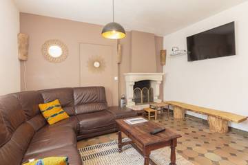 Villa for 12 People in Foix, Ariège, Photo 3