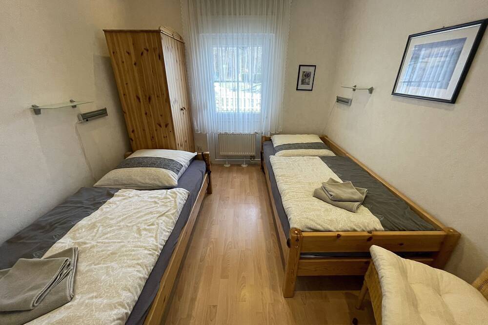 Kamin Ferienhaus mit Sauna, Pool und Whirlpool in Rheinböllen, Nahetal