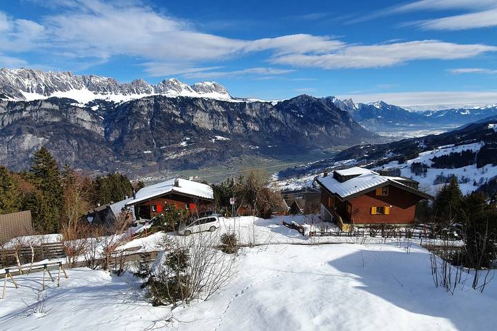 Ganze Ferienwohnung, Chalet Alvier - 3.5 Zimmerwohnung Bad/Dusche/Balkon in Flumserberg, Flums