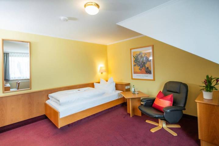 Hotel für 3 Personen, mit Sauna und Garten, mit Haustier in Plauen