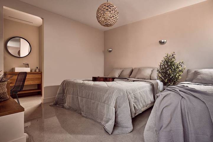 Drallos Luxury Villa - Private Heated Pool & Large Groups in Alykes, Zante