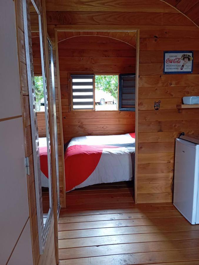 Camping pour 3 personnes, avec jardin et jacuzzi dans l' Eure - 4