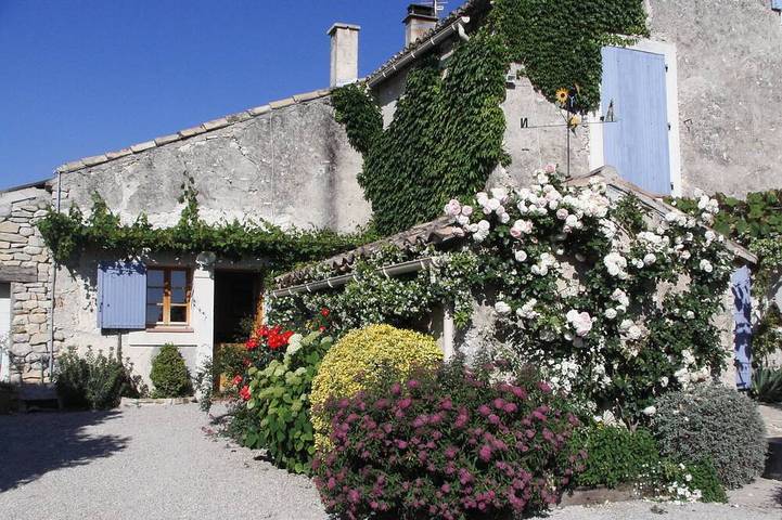 Gîte pour 2 personnes, avec Terrasse et Jardin