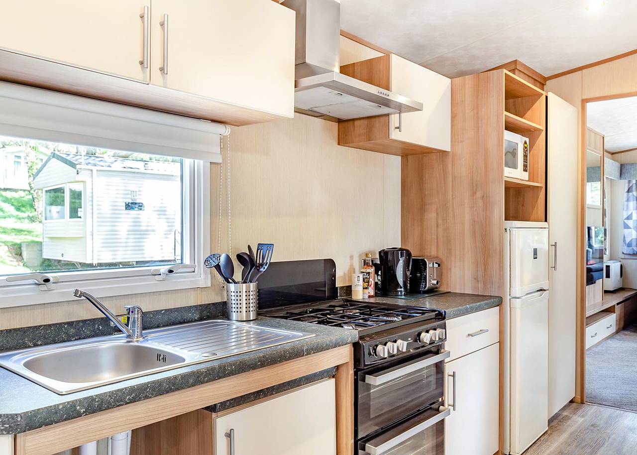 Silver Premium Caravan with parking in Bowness-on-Windermere, Lake District