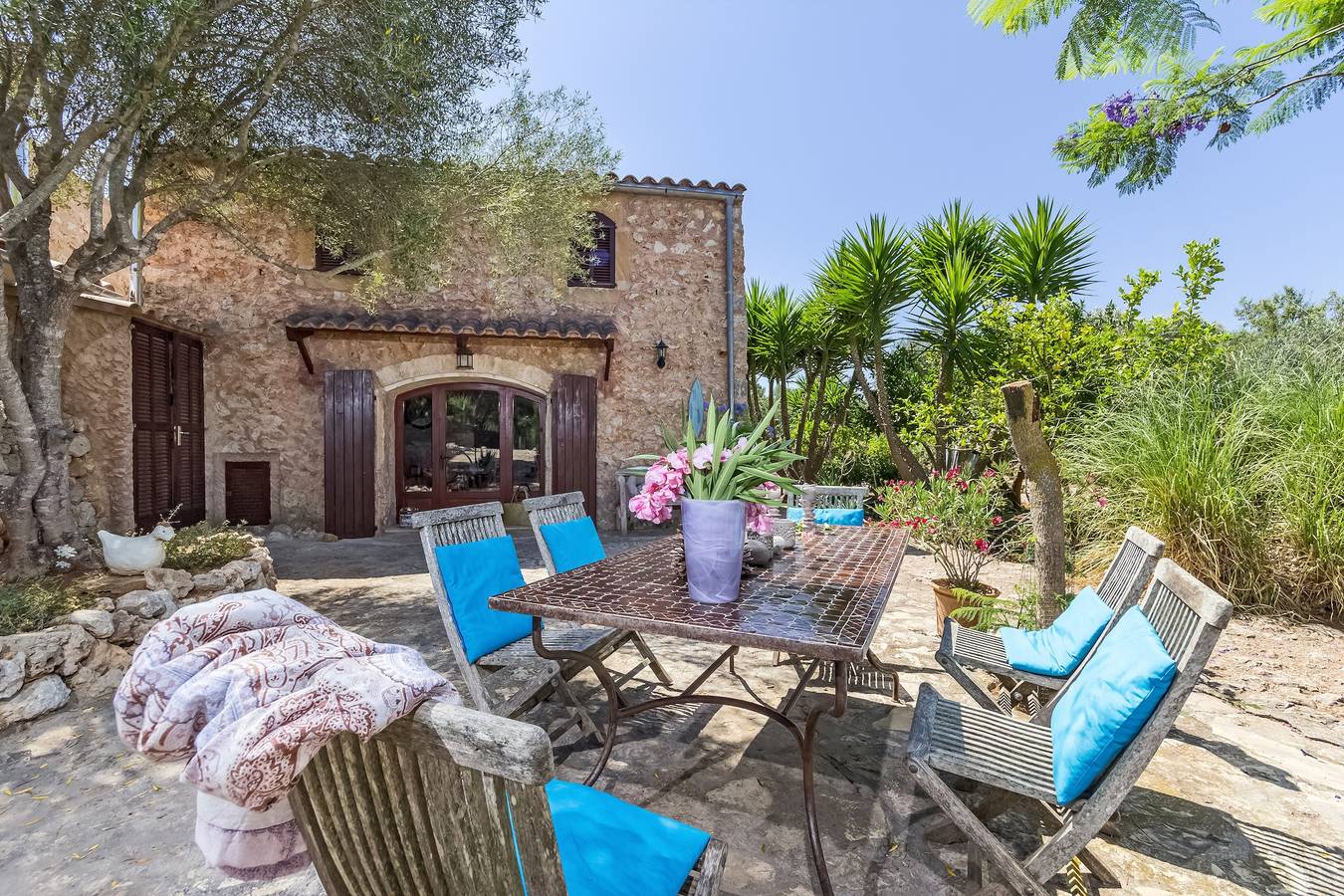 Ferienhaus 'Casa Pina' mit Bergblick, Gemeinschaftspool und Wi-Fi in Costitx, Mallorca Inselmitte