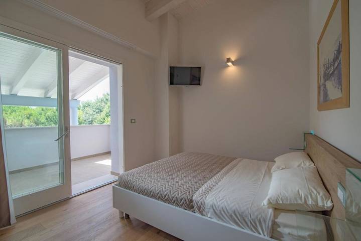 Location de vacances pour 3 personnes, avec terrasse et jardin, animaux acceptés à Fano - 3