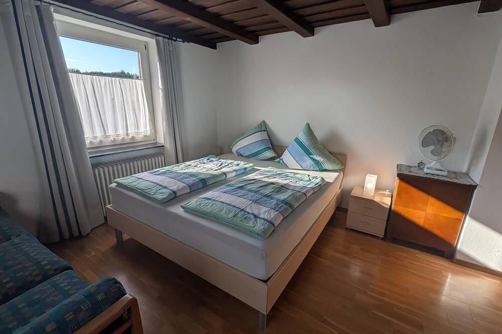 Ganze Wohnung, Ferienwohnung (95qm) mit Terrasse in Fürstenstein, Ostbayern