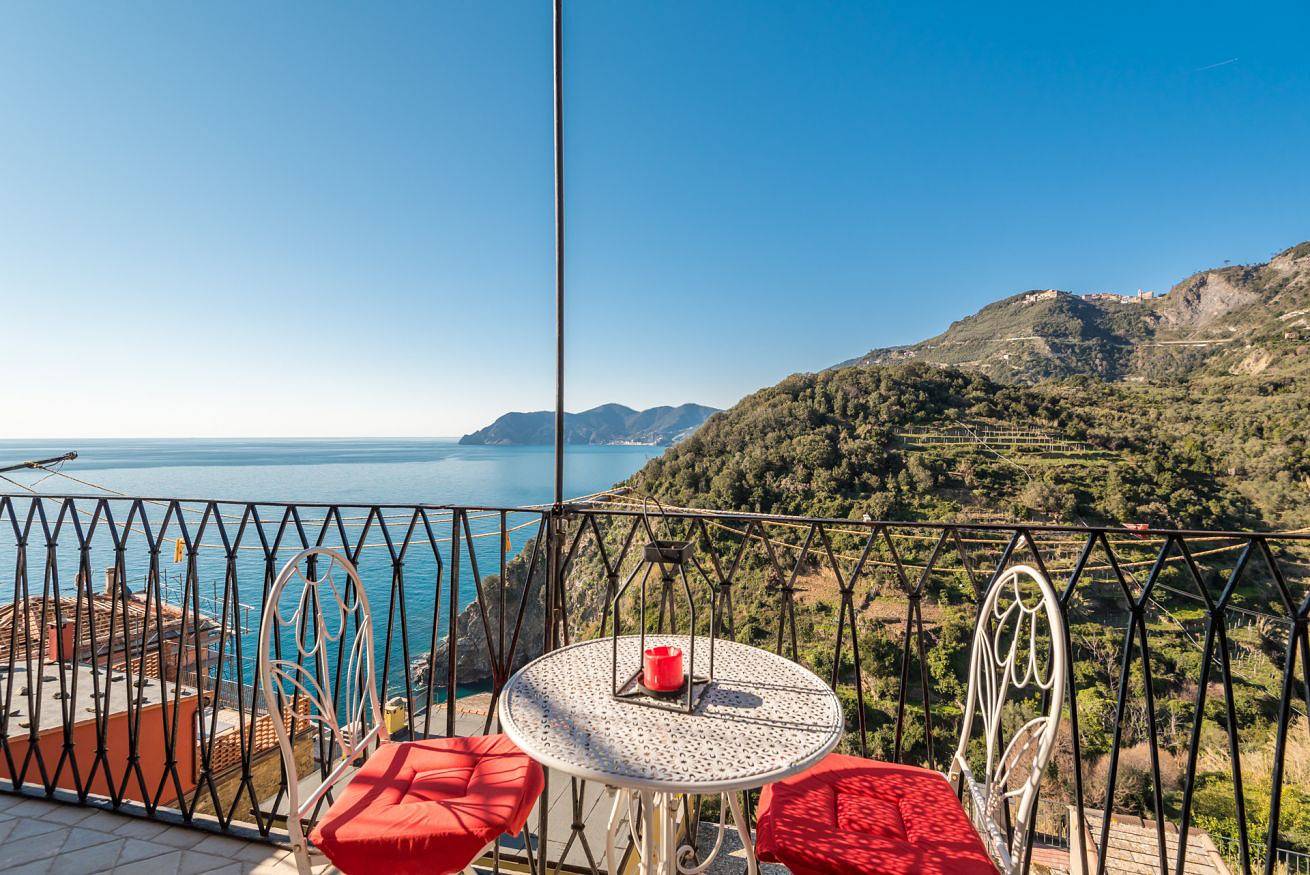 Ganze Wohnung, Ferienwohnung für 2 Personen mit Balkon/Terrasse in Corniglia, Vernazza Gemeinde