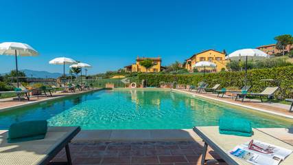 Glamping per 16 Persone in Castiglione del Lago, Lago Trasimeno, Foto 2