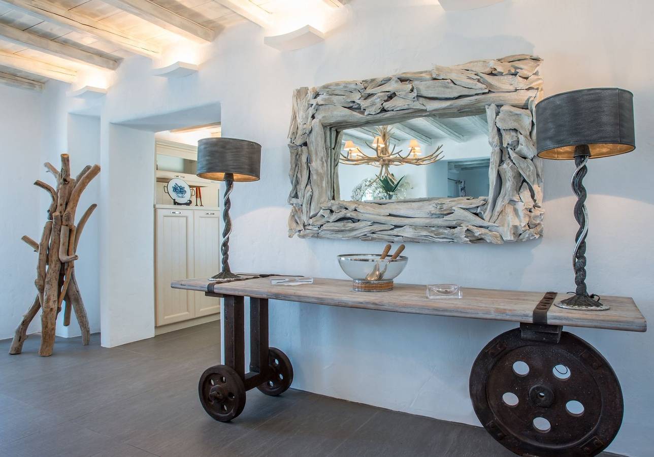 Luxury Paros Villas | De Luxe Villa | 4 Bedrooms | Sea View & Sea Access in Chrisi Akti (Paros), Paros