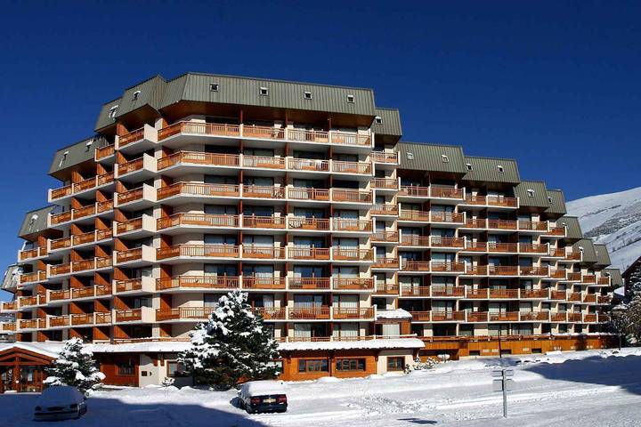 Gîte pour 4 personnes dans Office De Tourisme Des Deux Alpes Front De Neige - 2
