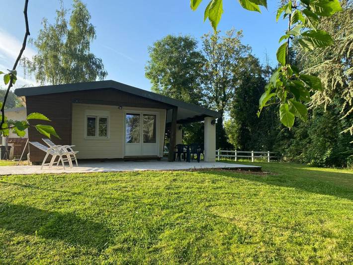 Gîte pour 4 personnes, avec terrasse ainsi que vue et jardin, animaux acceptés à Carnoy (homonymie)