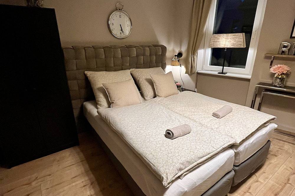 Ganze Wohnung, Gemütliche 2-Raum-Wohnung mit wunderbarer Dachterrasse im beschaulichen Heidelberg in Heidelberg, Rheinebene