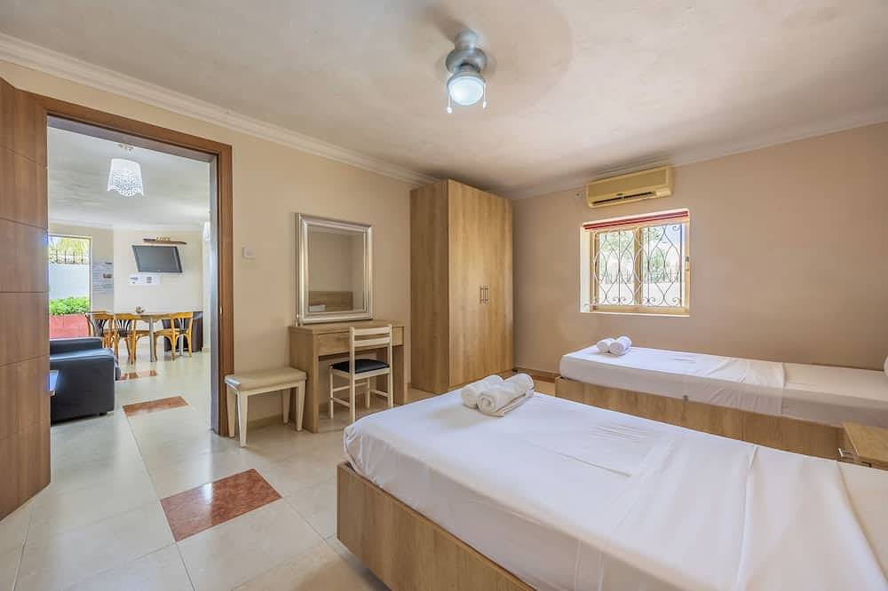 Santa Maria Villa Wohnung (A) Shared Pool, 2 Schlafzimmer, 6 bietet Platz für bis zu, Wlan in il-Mellieha, Mellieha