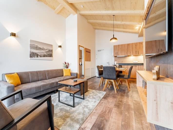 Ganze Wohnung, Ferienwohnung in Kaprun mit herrlichem Ausblick in Hohe Tauern, Kaprun