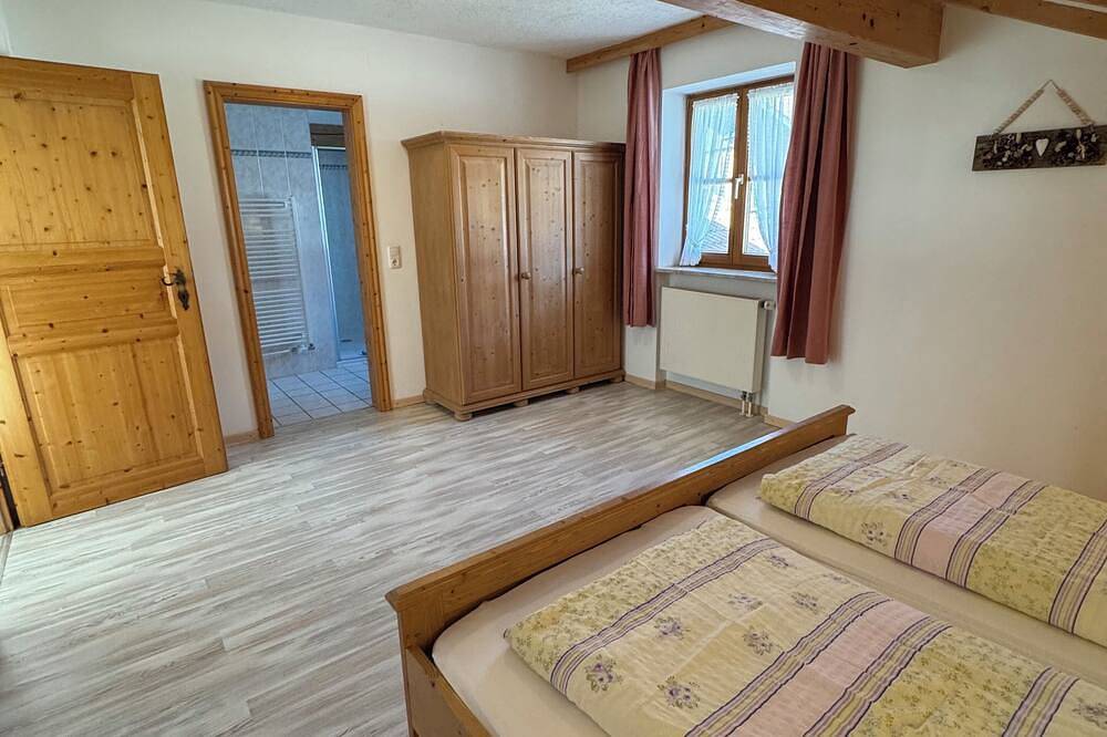 Ganze Wohnung, Rietzlerhof Fewo 1 in Seeg, Bayerisch Schwaben