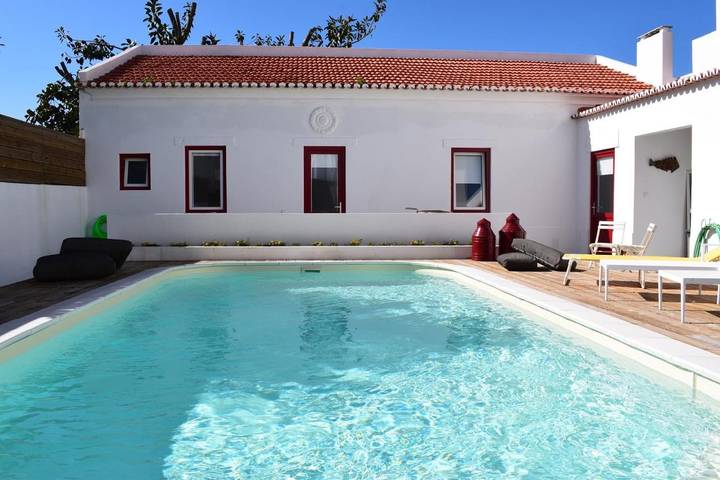 Location de vacances pour 2 personnes, avec terrasse et piscine dans Parede - 2