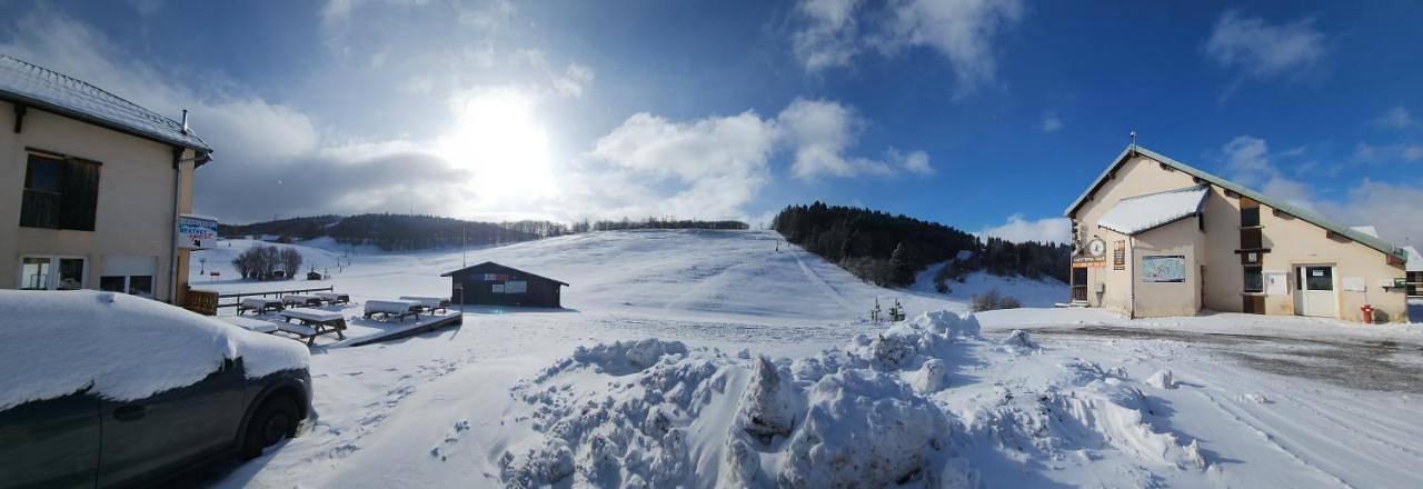Gîte pour 4 personnes, avec vue ainsi que sauna et balcon dans Haut-Valromey - 2