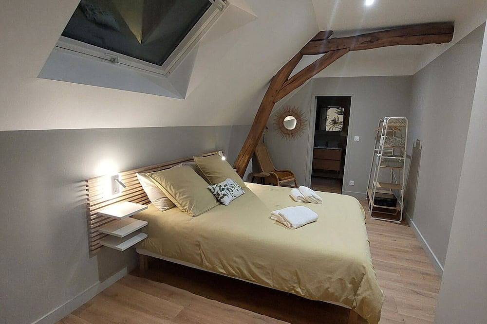 Maison de charme rénovée au cœur du Val de Loire avec parking et wifi inclus in Chaingy, Vallée de la Loire