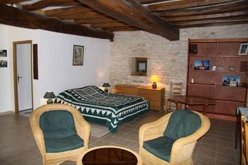 Location De Vacances pour 4 Personnes dans Bresse-sur-Grosne, Région de Chalon-sur-Saône, Photo 2