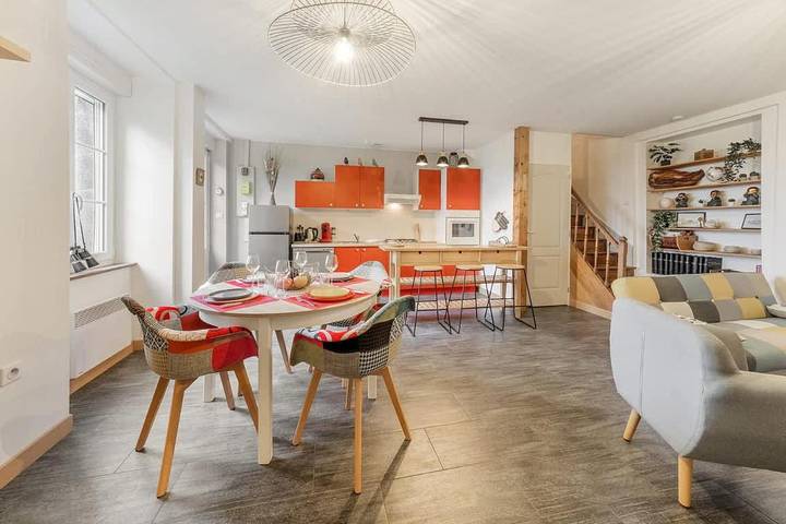 Location de vacances pour 4 personnes, avec jardin à Saint-Père-Marc-en-Poulet - 2