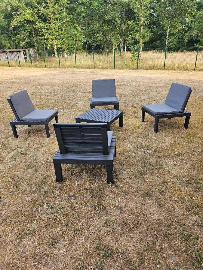 Location de vacances pour 4 personnes, avec vue à Clémont - 3