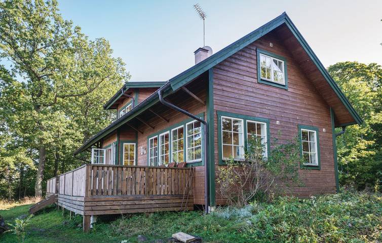 Ferienhaus für 6 Personen mit Terrasse in Mälaren