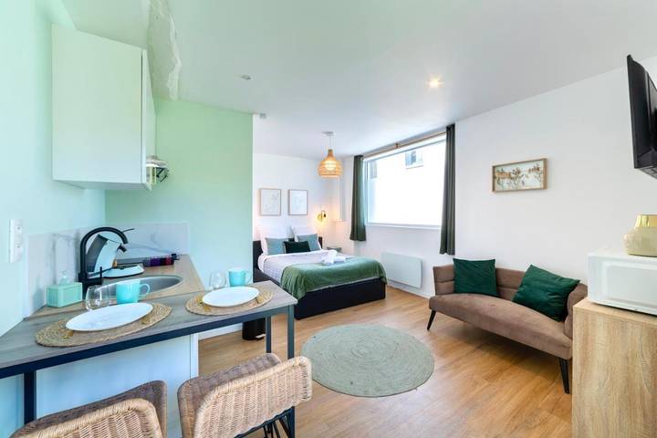 Gîte pour 2 personnes, avec terrasse à Mont-près-Chambord - 2