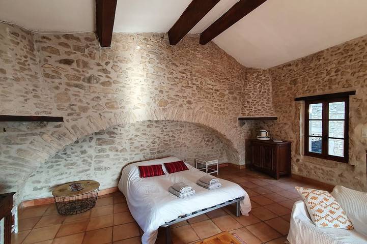 Gîte pour 5 personnes, avec Jardin et Piscine à Portes-en-Valdaine - 4