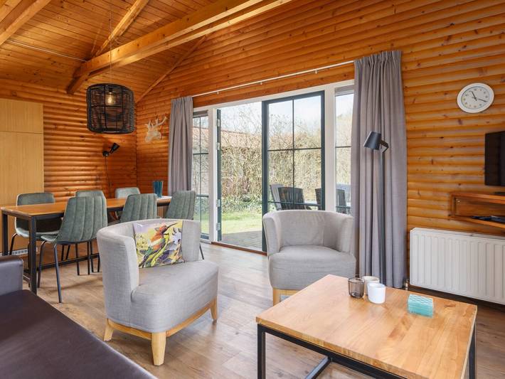 Location de vacances pour 6 personnes, avec piscine ainsi que jardin et terrasse, animaux acceptés à Putten - 2