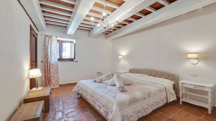 Gîte pour 3 personnes, avec piscine dans Villagrande (Mombaroccio) - 4