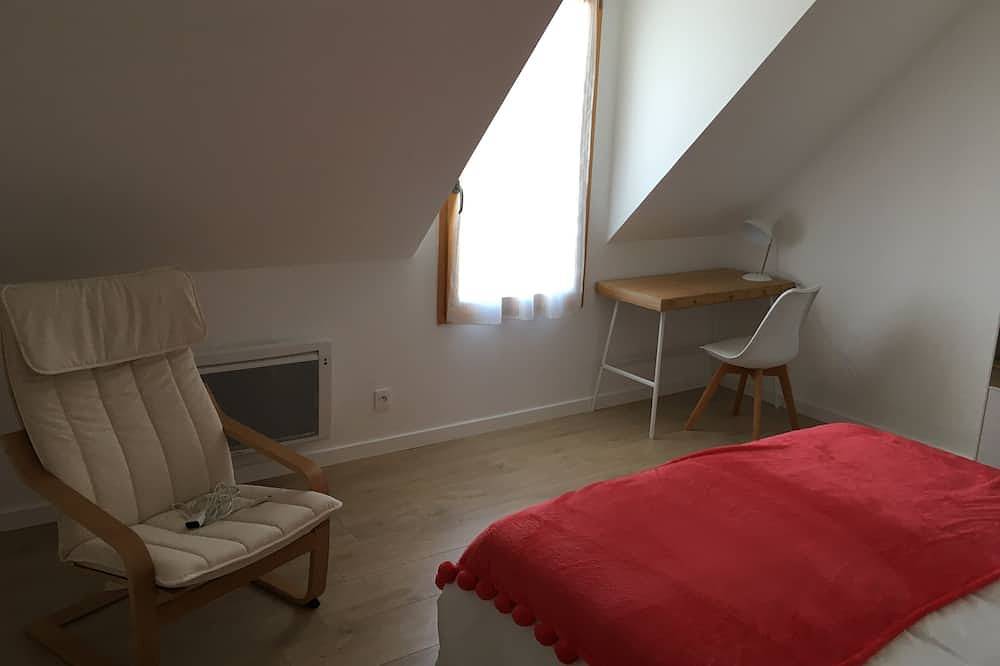 Location maison neuve Roscoff à 100 m de la mer, 200 m du centre, 100 m thalasso in Roscoff, Ceinture Dorée