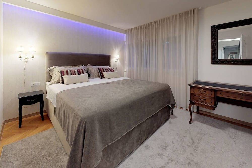 Appartamento intero, Deluxe 3 Bedroom Apartment in City Center in Spalato, Regione spalatino-dalmata