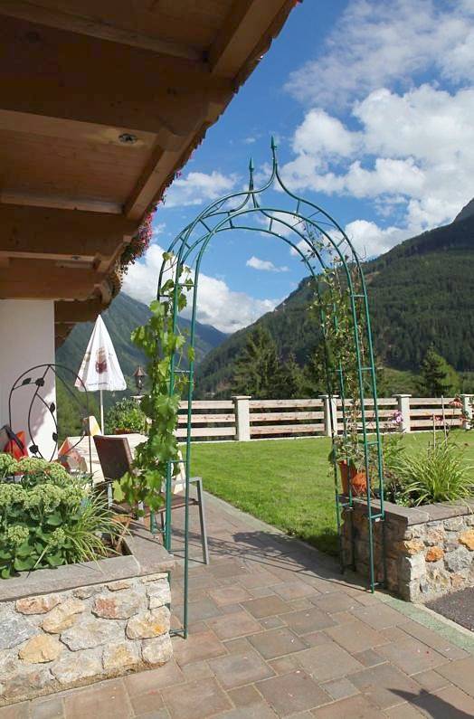 Ganze Wohnung, Panoramablick Ferienwohnung Schiestl in Brandberg, Zillertaler Alpen