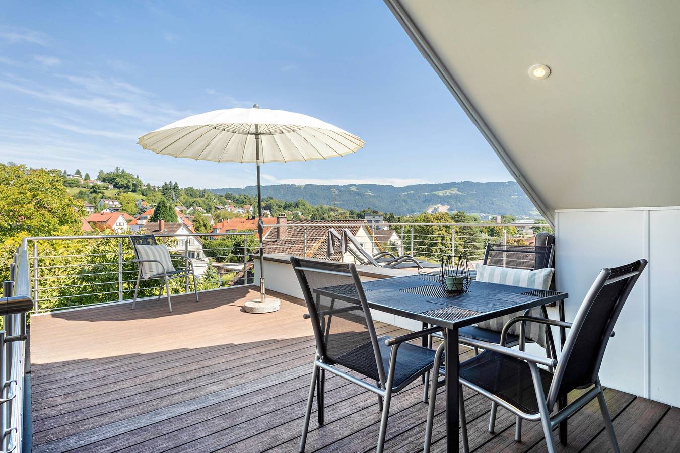 Geheel appartement, Appartement 'Pfänderblick' met uitzicht op de bergen, eigen terras en Wi-Fi in Lindau, Zwaben (Bayern)