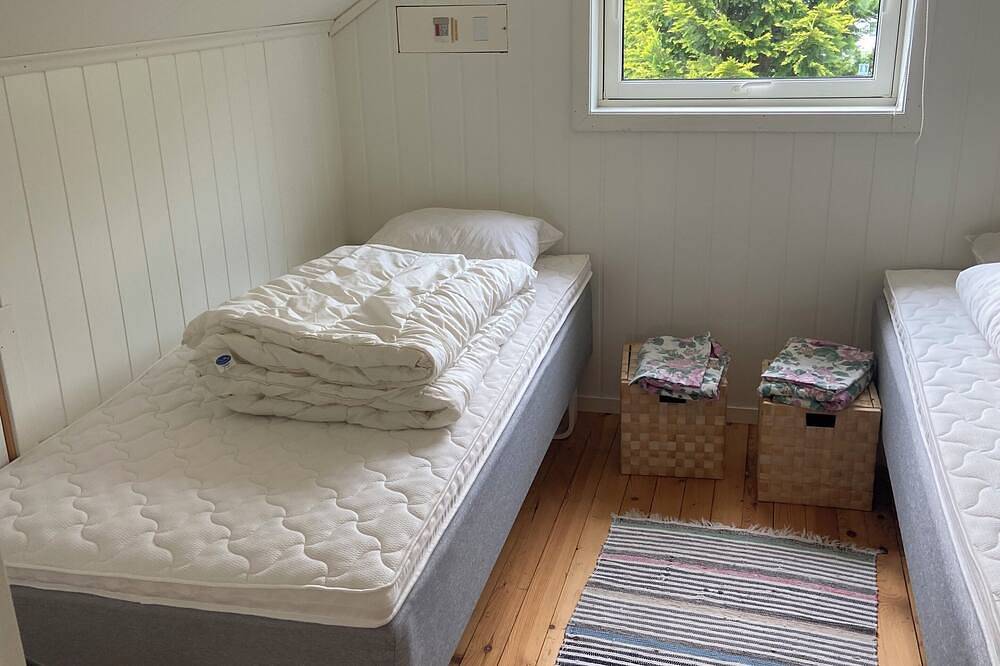 Fjord and Garden Home near Preikestolen in Strand (Rogaland)