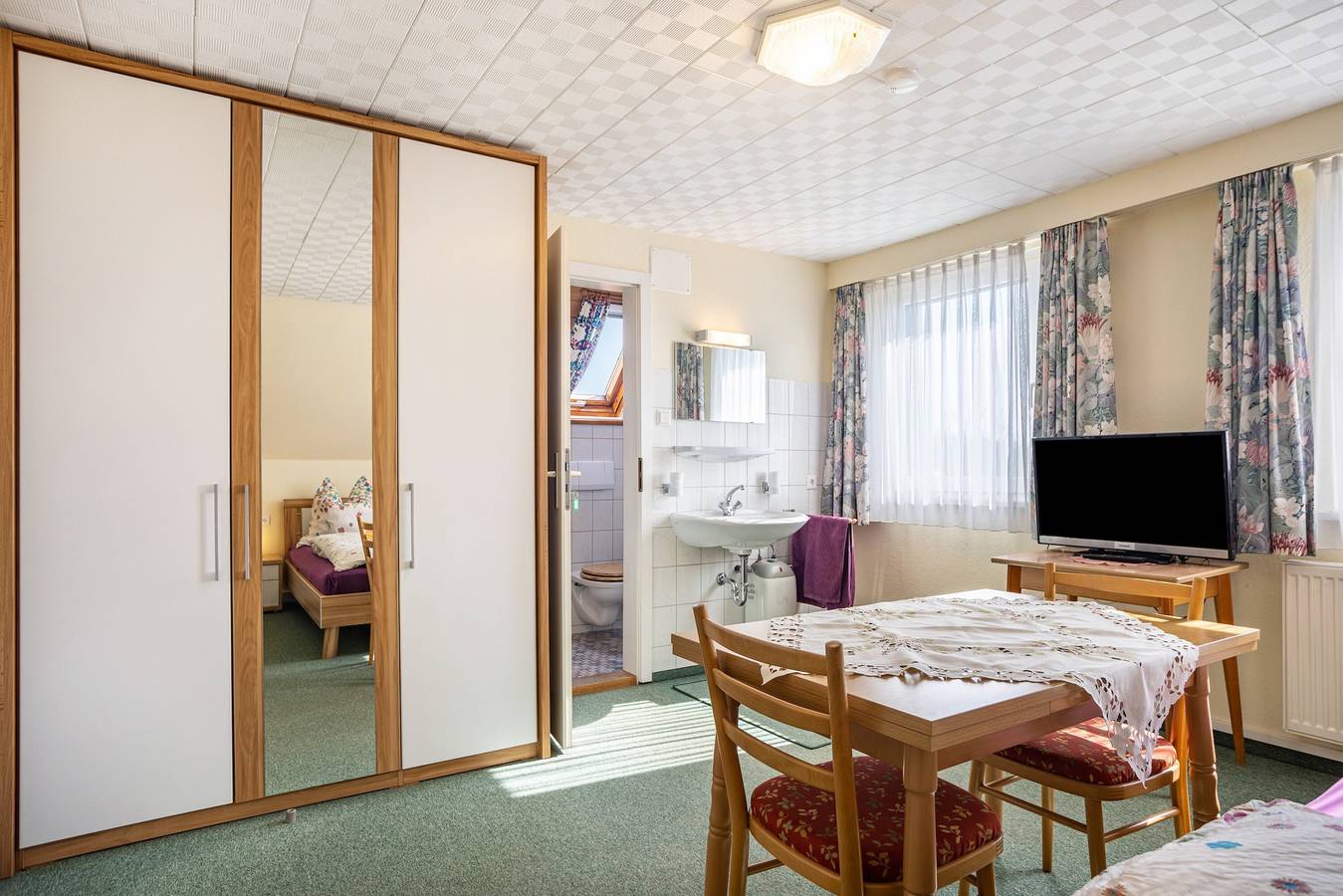 Habitación con jardín compartido y wifi in Kressbronn, Region Bodensee-Oberschwaben