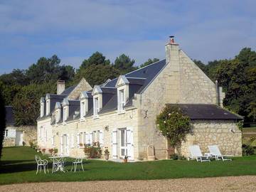 Chambre d’hôte pour 2 personnes, avec jardin à Benais