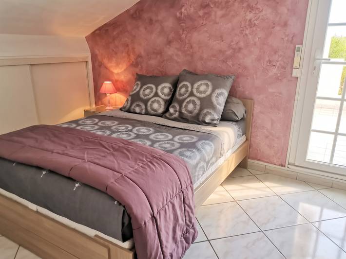 Appartement entier, Appartement Vue Mer à Bastia, terrasse et piscine privée. in Bastia, Cap Corse