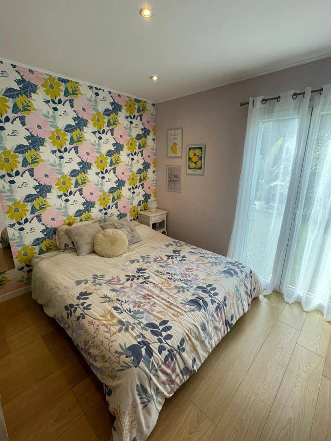 Villa pour 6 personnes, avec vue ainsi que piscine et jardin, adapté aux familles à Saint-Laurent-du-Var - 3