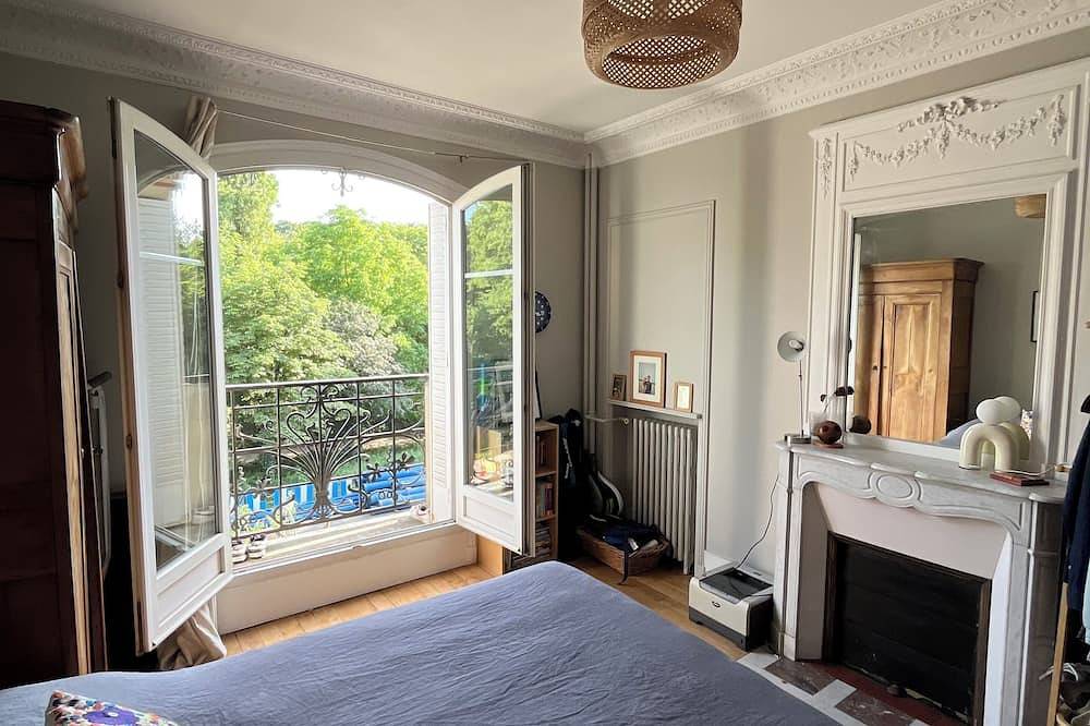 Appartement entier, Charme haussmannien · Face au Bois · 15 mn de Paris centre/Disney in Vincennes, Val-de-Marne