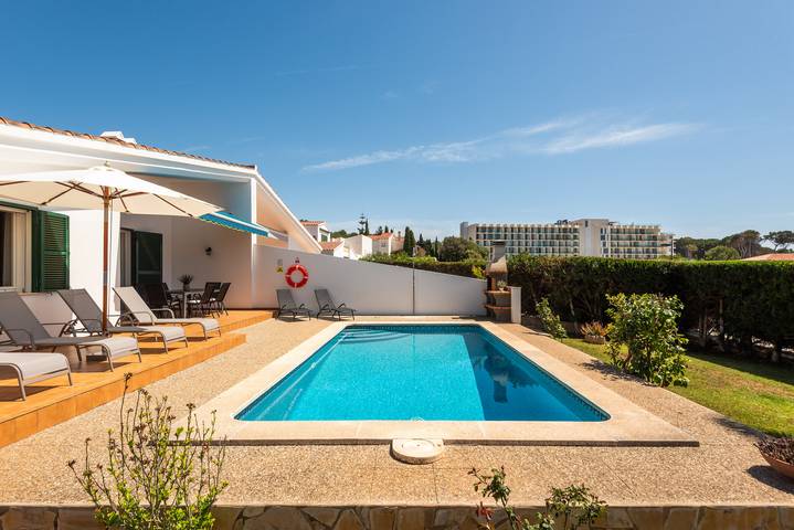 Location de vacances pour 6 personnes, avec jardin à Es Migjorn Gran - 2