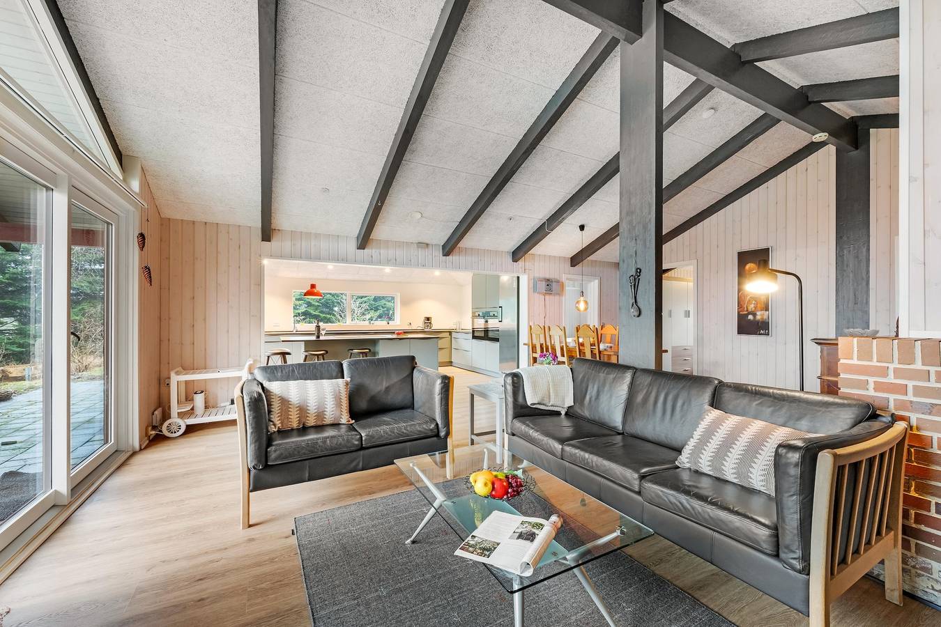 Modernized holiday home with enclosed terrace, near Stauning harbor in Stauning, Ringkøbing fjord
