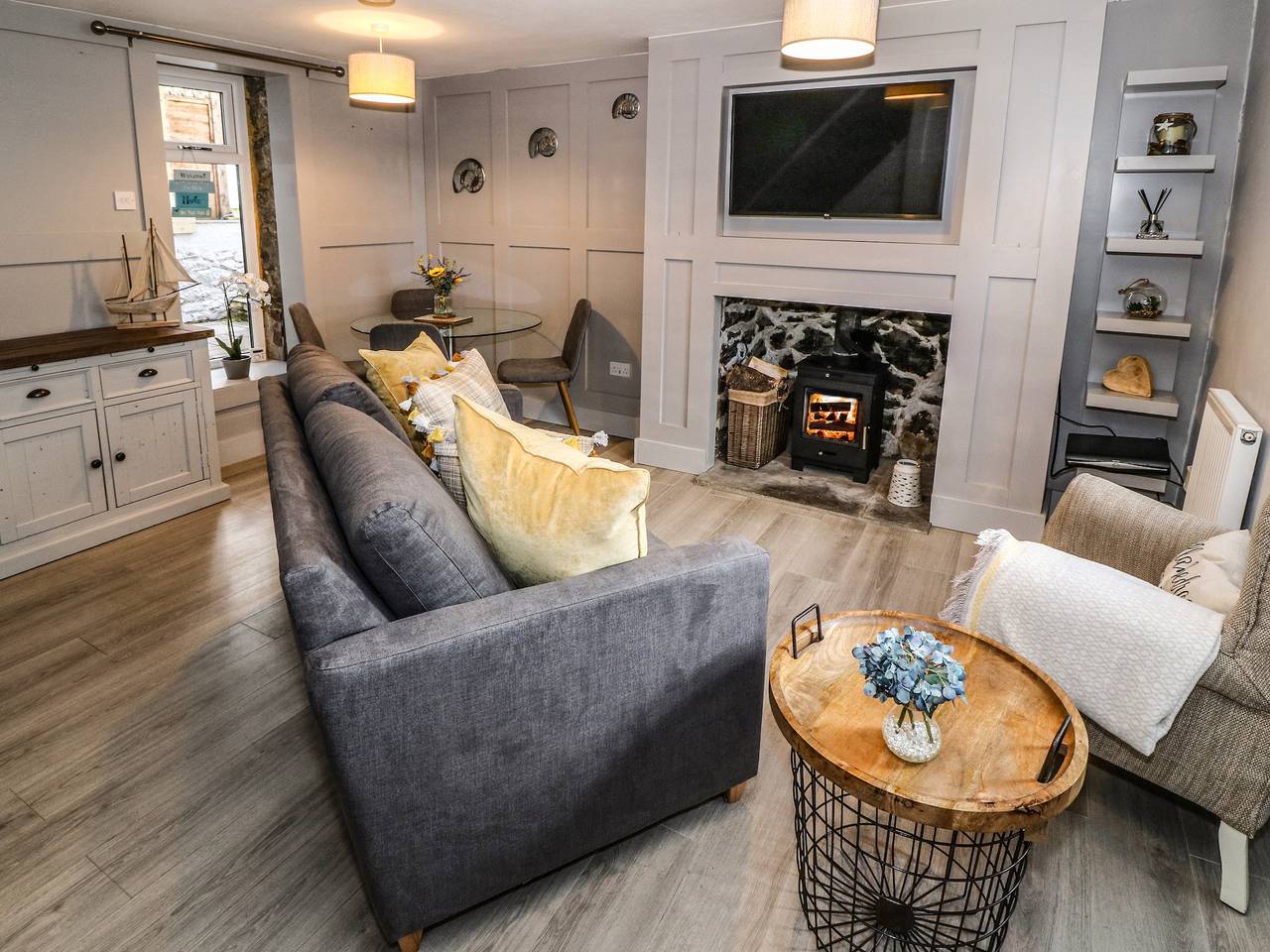 Ferndale in Llanbedrog, Gwynedd